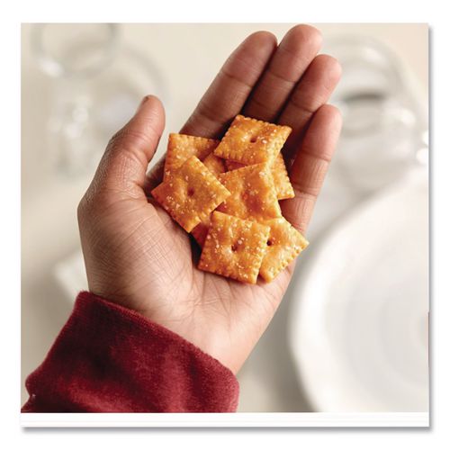 Cheez-It Crackers, 1.5 oz Single-Serving Snack Pack, 8/Box